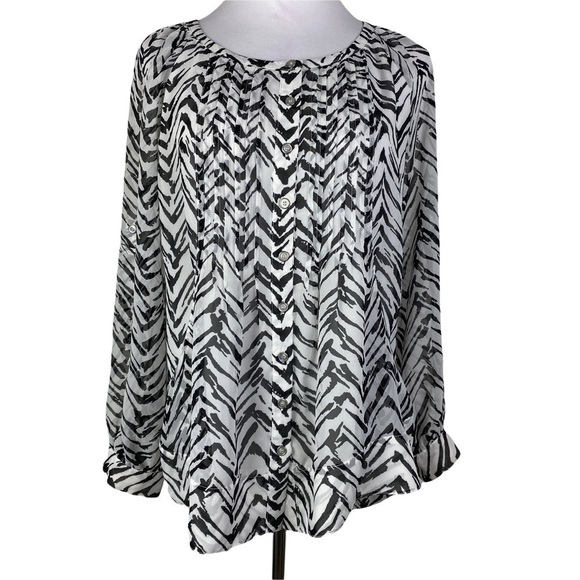Grace Elements Chevron Striped Button Down Blouse - Picture 1 of 14